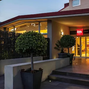 ** Hotel Ibis Cornella España
