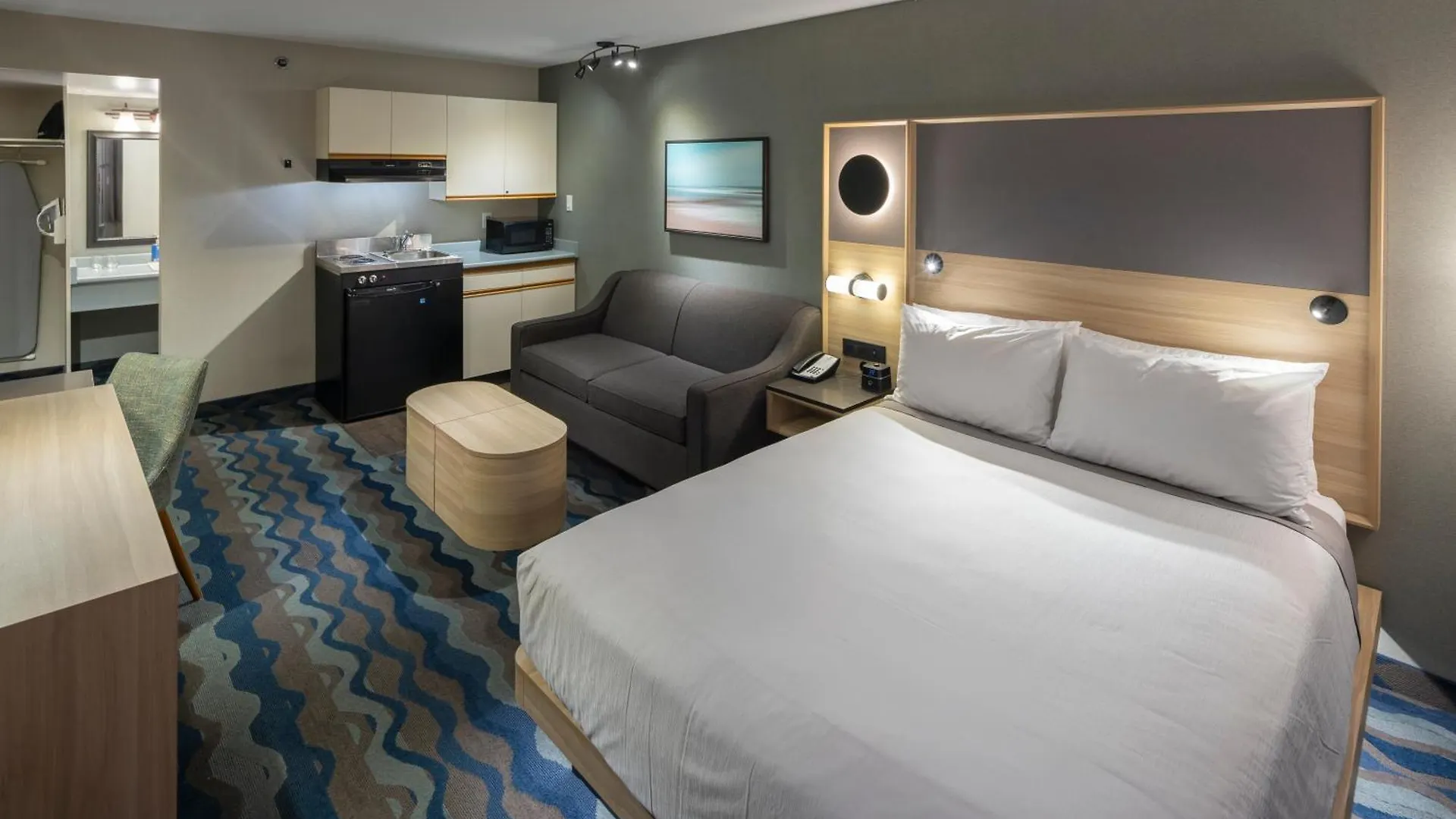 Accent Inns Vancouver Airport Richmond 3*,